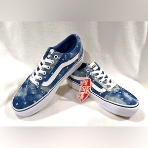 7.5 New Blue Women’s Platform Vans Best Condition.